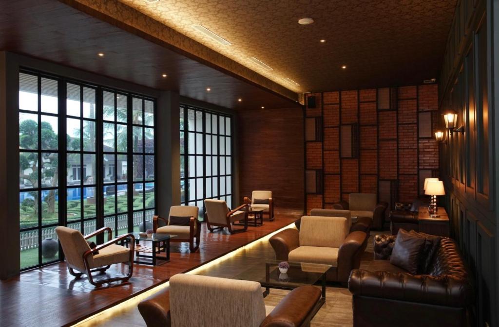 Java Heritage Hotel Purwokerto Luaran gambar