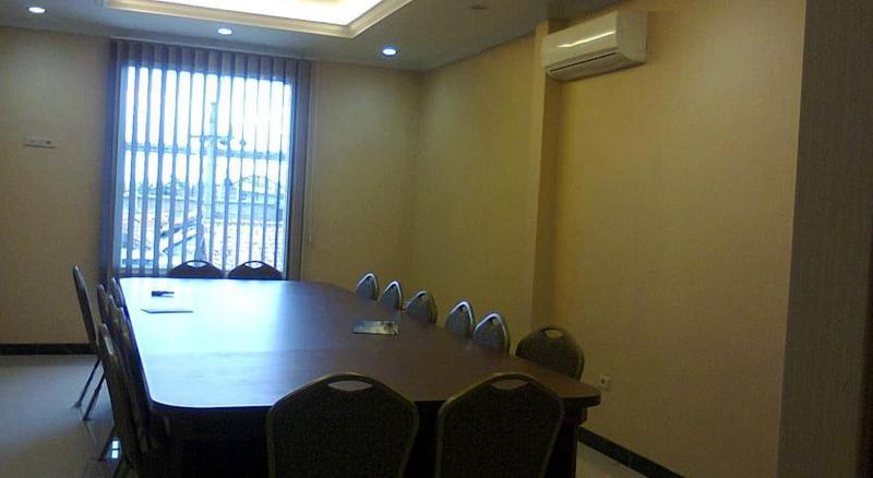 Java Heritage Hotel Purwokerto Luaran gambar